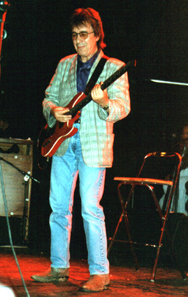 98bwb-27ABW.jpg (97693 octets)